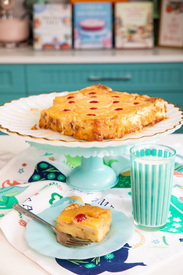 Budín de pan invertido de piña